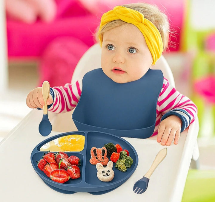 SET VAJILLA EN SILICONA PARA BEBE